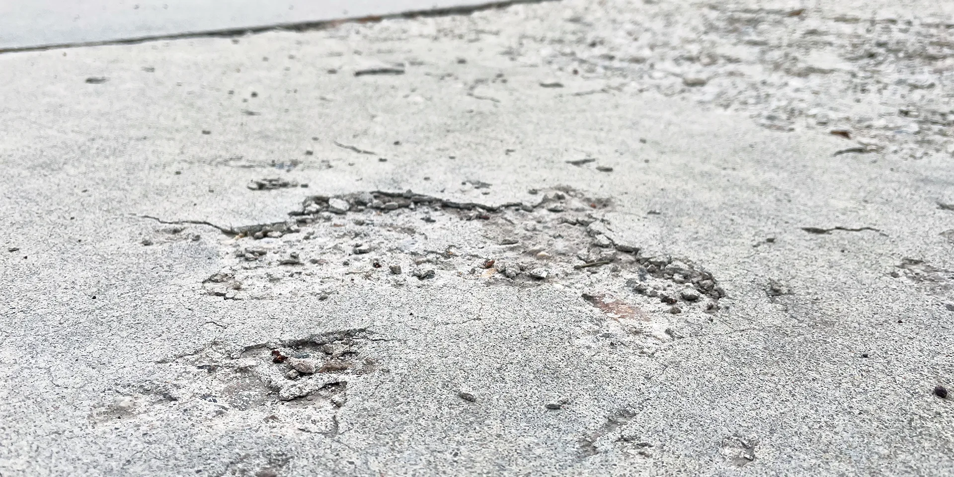 ترمیم بتن یخ زده